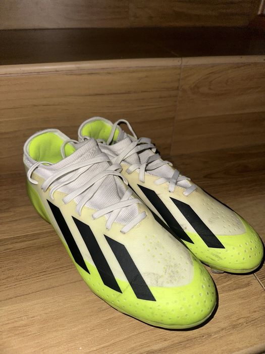 Продам футбольные бутцы