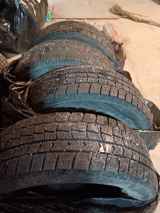 Продам шины всесезонка