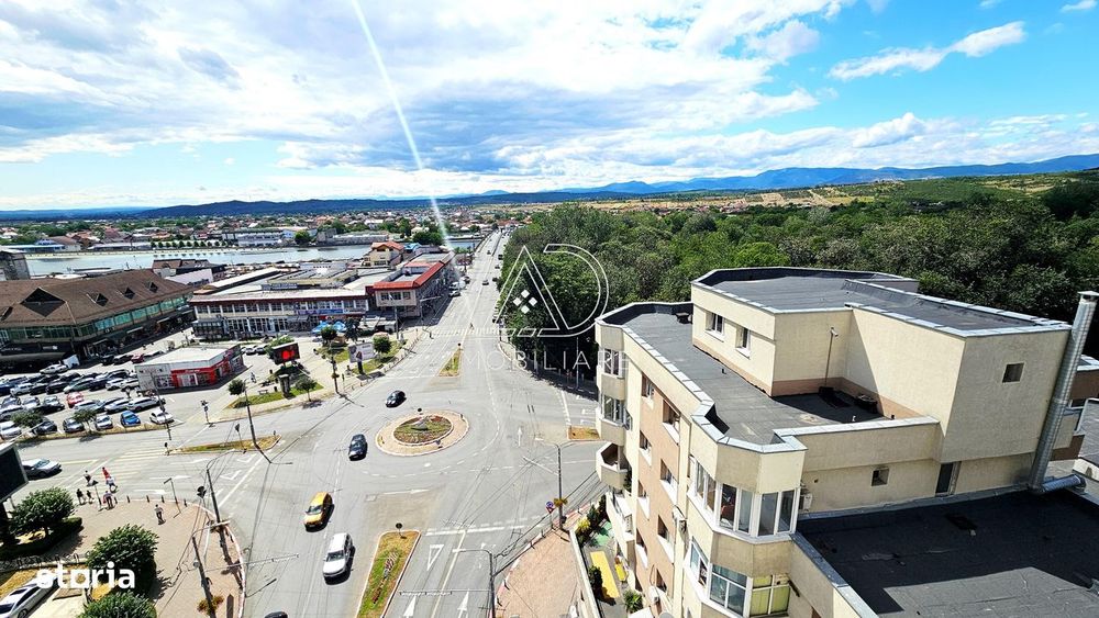 Apartament 3 camere de ÎNCHIRIAT - ultracentral, strada Unirii