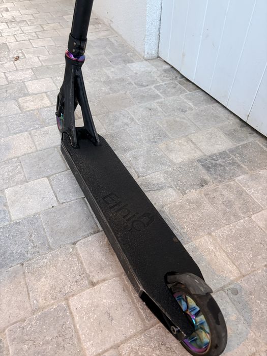 Vand Trotineta Ethic DTC Erawan V2 Neochrome S