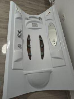 Cabina de duș cu radio