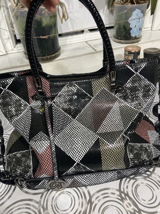 Женская сумочка. Модная