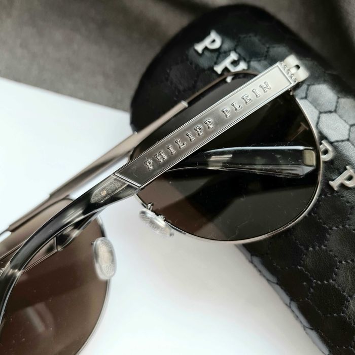 Солнцезащитные очки РР.