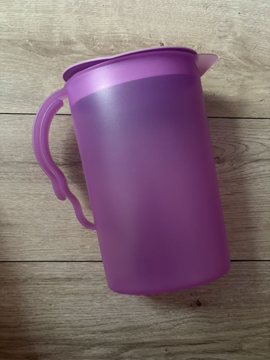 Кувшин tupperware