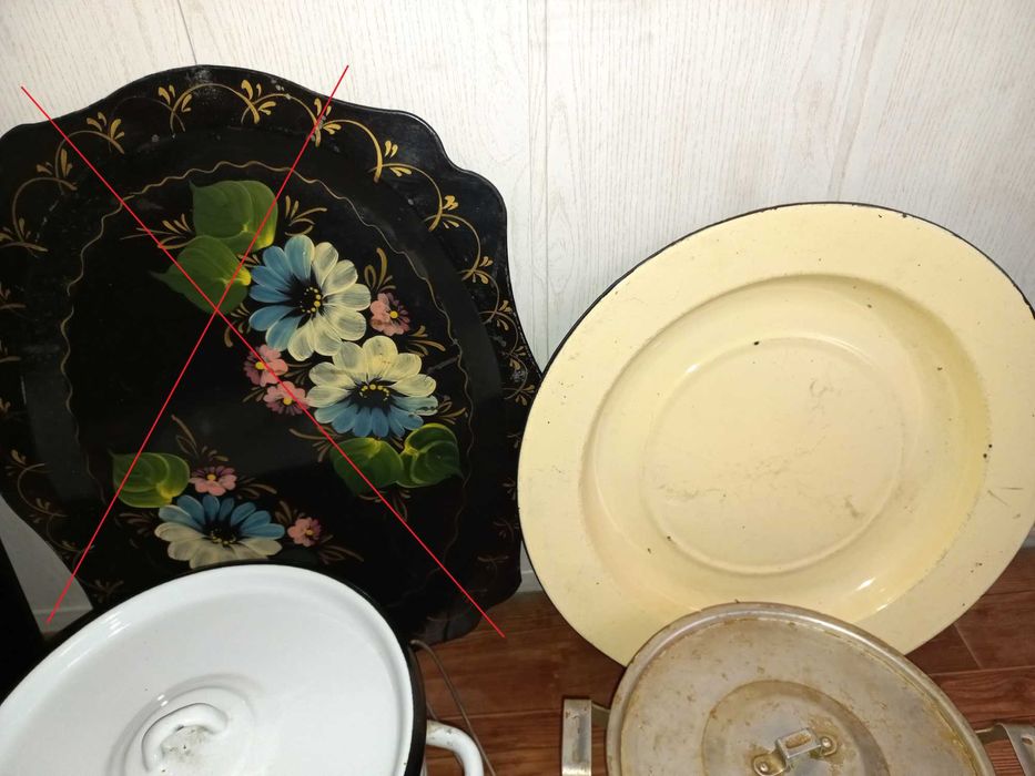 Кастрюли  разные сильно б/у