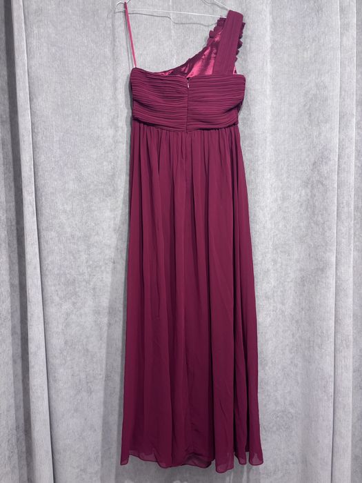 Vand rochie de ocazie