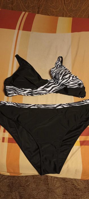 Макси дамски бански