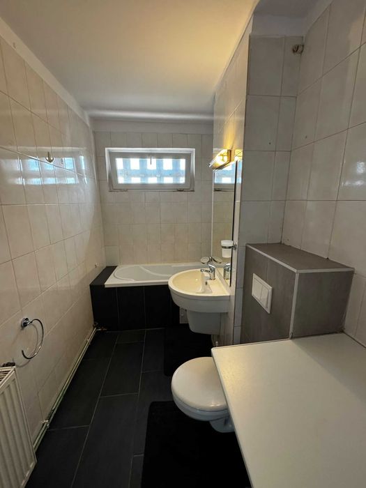 Apartament de inchiriat, comision 0%! cu Lift, centrala proprie si clima
