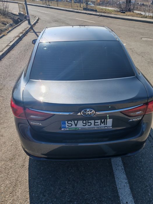 Vind Toyota avensis