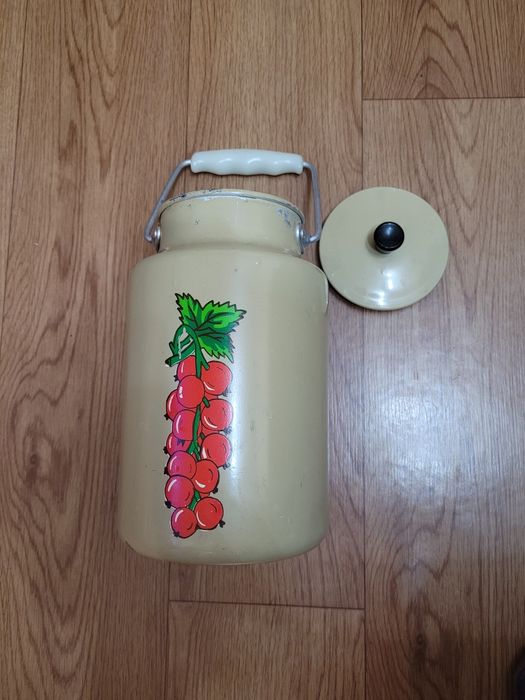 Бидон времен СССР (объём 3 литра)