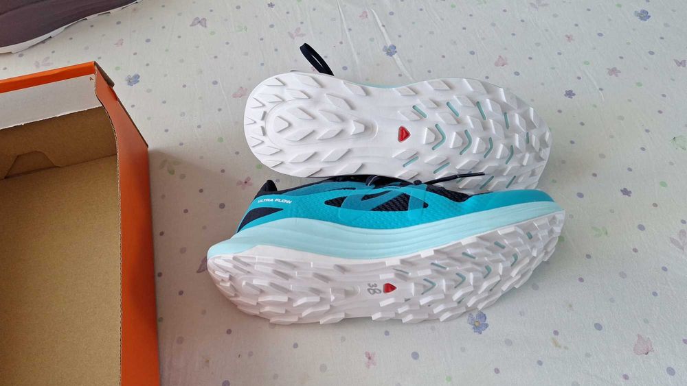 Дамски маратонки SALOMON ULTRA FLOW
