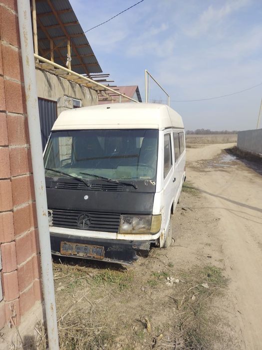 Мерседес мб100 продаю