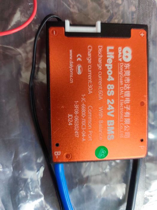 Литиево полимерни клетки на Narada с капацитет 80Ah