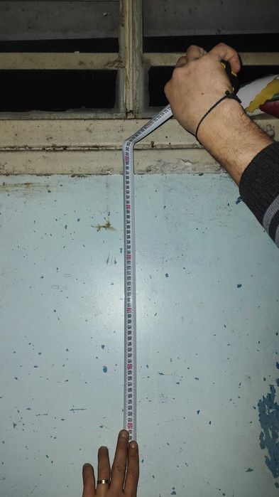 Масивни врати без каса 40лв/бр