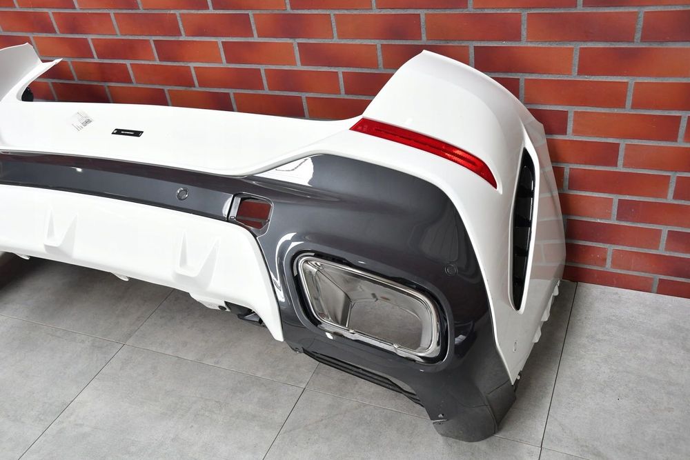 Bara spate completa originala BMW X6 G06 M cu evacuari tipsuri tobe