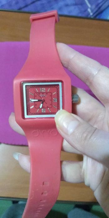 Ceas OYYO Waterproof de dama cu husa de silicon rezistent la apa