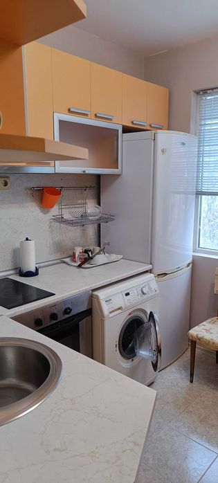 Дава се под наем Двустаен апартамент в Пловдив, Съдийски - 70 кв.м за 448.8 € - Снимка #11