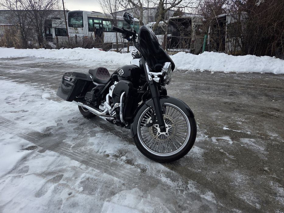 Harley-Davidson 2016 – Echipare Premium, Sunet Puterni