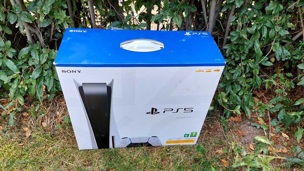продам коробки от PSP 5.