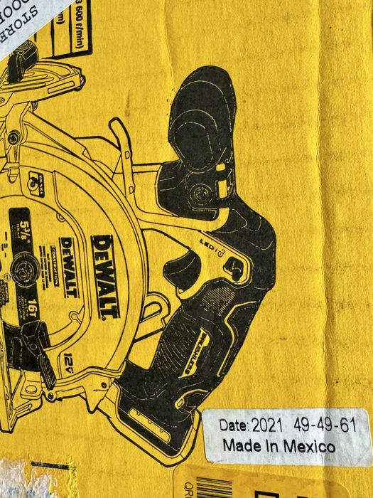 Дисковая пила Dewalt DCS512, 12 вольт, пчёлка