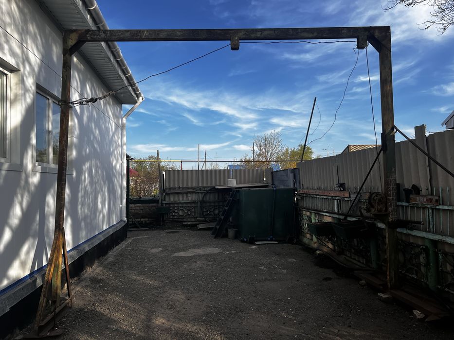 Продам кран балку б/у