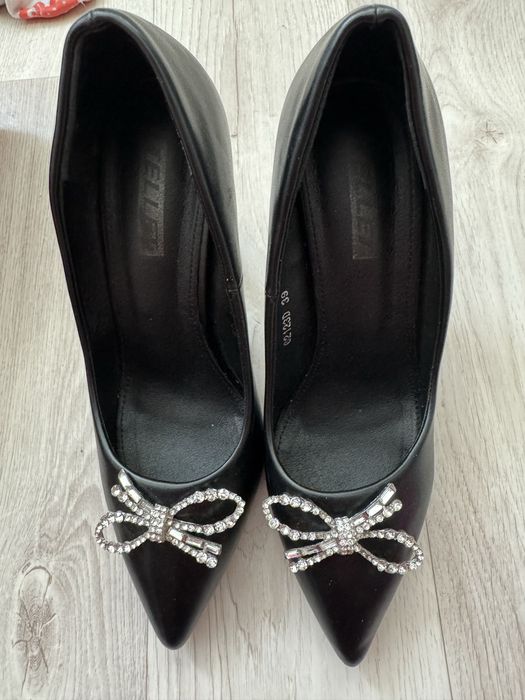 Туфли 39 размер высокие каблук