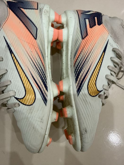 Детски бутонки Nike