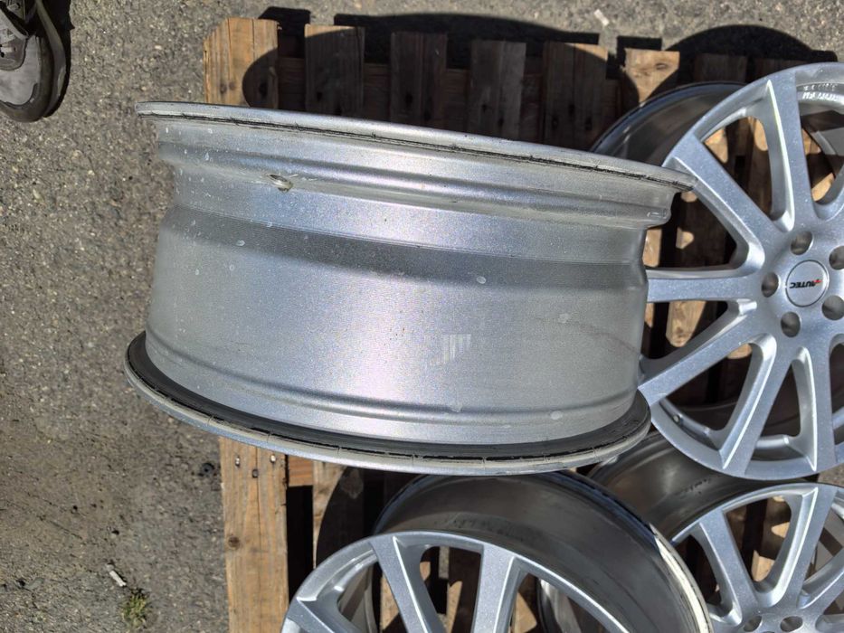 19 цола 5 х 108 мм Пежо / Опел / Волво / Форд - 8 Инча / ЕТ 42