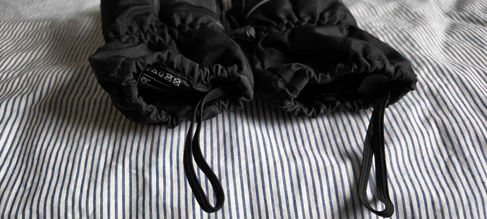 Детски ръкавички чисто нови!