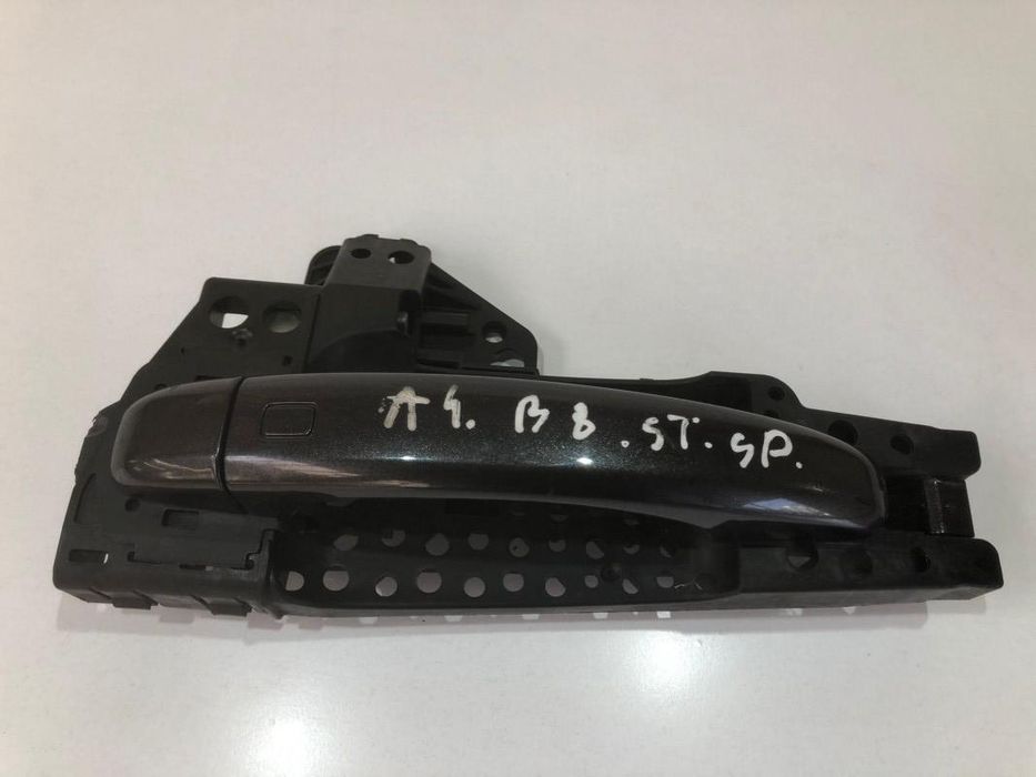 Maner usa stanga spate Audi A4 8K2, B8 8t0837885a Berlina