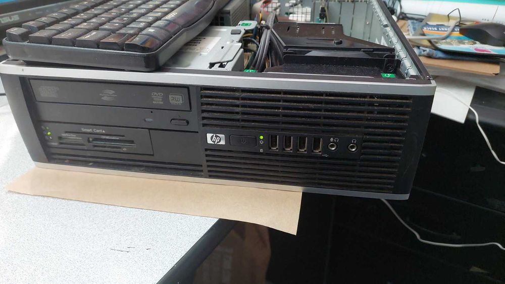 HP Compaq 8000 Elite SFF