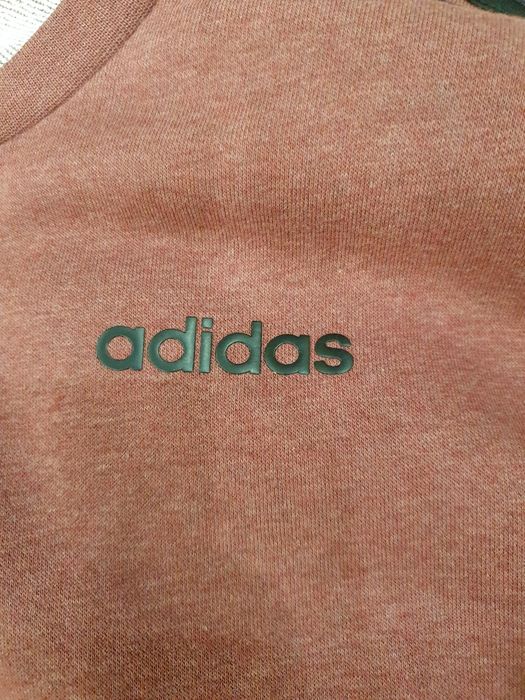 Продаю свитшот Adidas оригинал