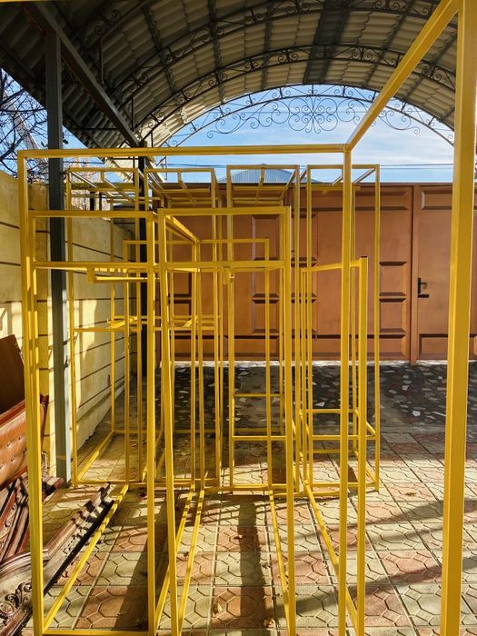 Вешалки для одежды