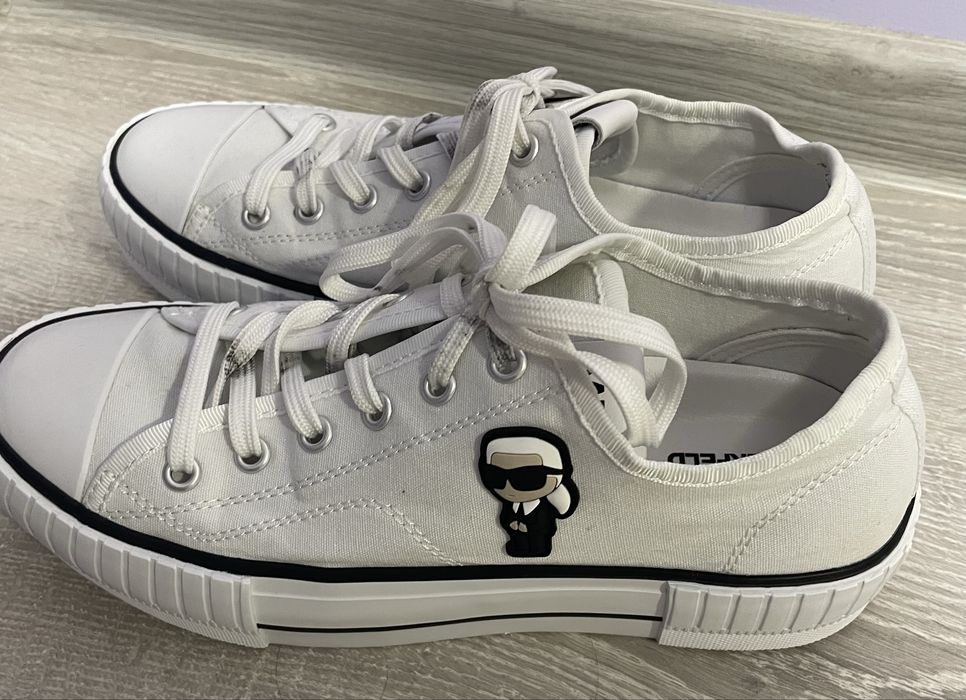 Обувки на Karl Lagerfeld