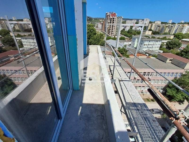 Продава се Двустаен апартамент в Варна, Победа - 68 кв.м за 1839 €/кв.м - Снимка #2