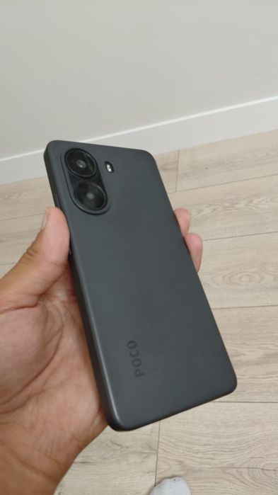 Poco x7 pro телефон