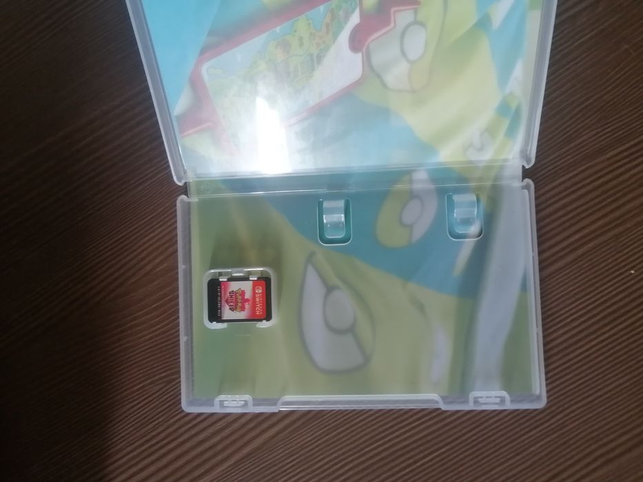 Pokemon shield на Nintendo Switch