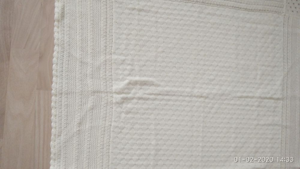 лот от бебешки пелени и одеалца