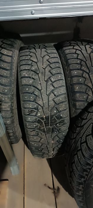 Зимние шины  на 17