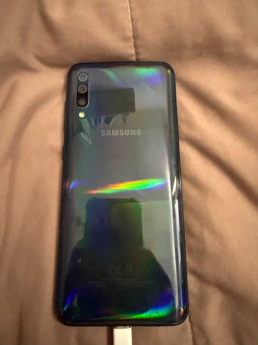 Samsung Galaxy A70 128GB – 6GB RAM