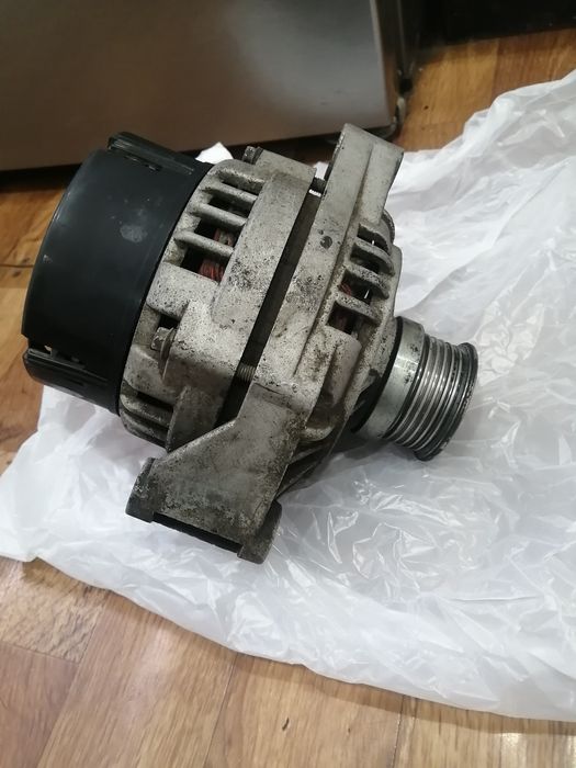 Продам гениратор ваз 14...10.