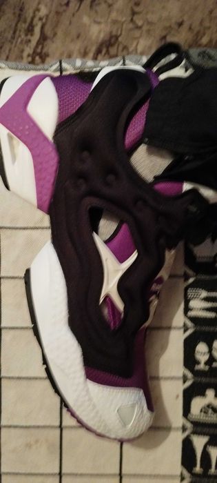 Reebok pump  нови