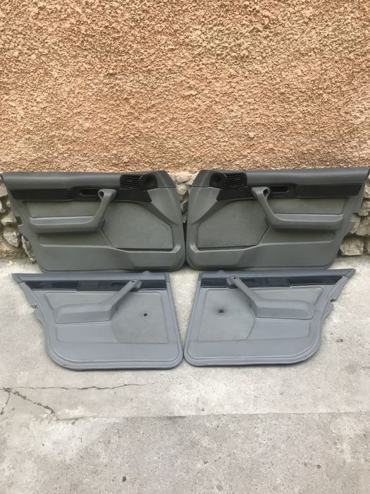 Обшивки велюр на BMW e34