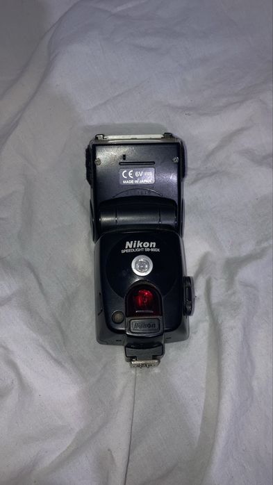 Вспышка Nikon SB-80DX