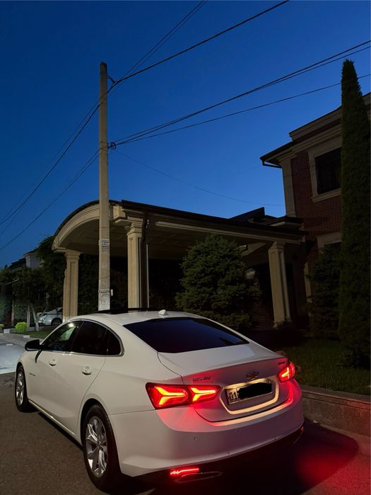 Chevrolet Malibu 2018 — 2