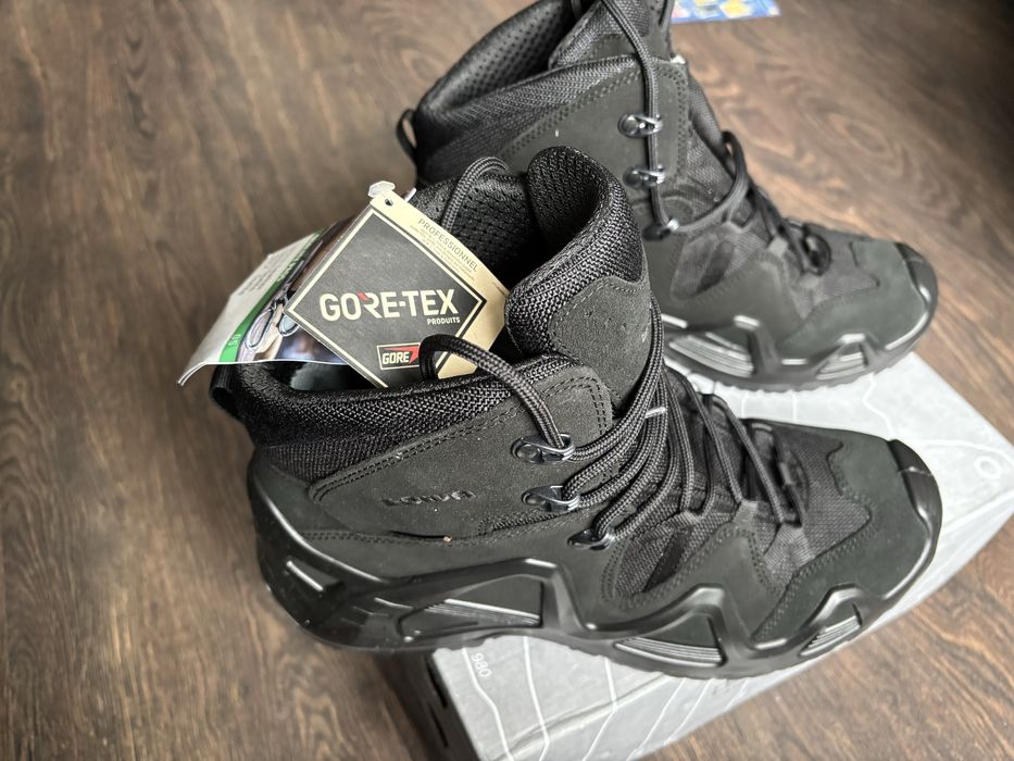 Кубинки / Високи обувки Lowa Zephyer GTX Mid