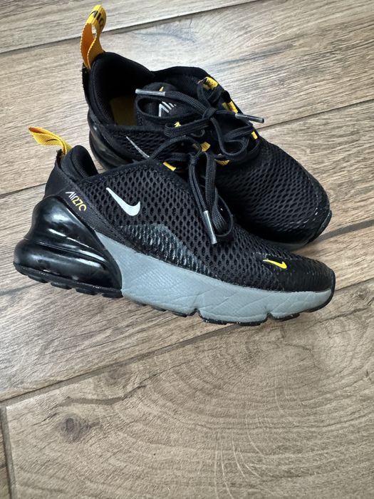Nike Air Max 270