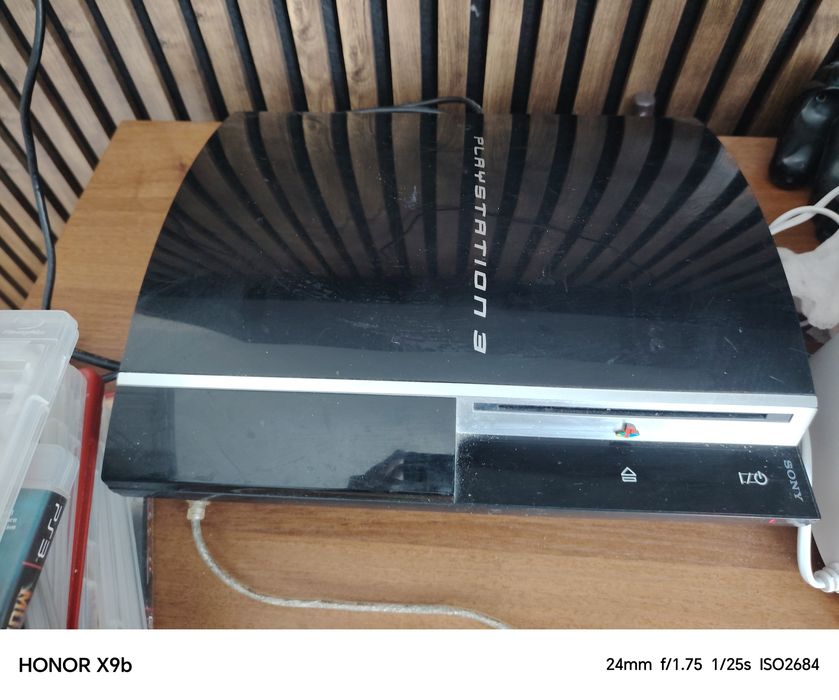 Продам PS 3 c дисками