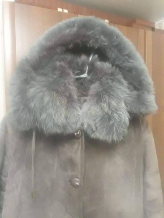 Продам женскую дубленку