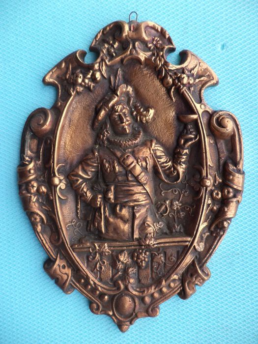 Aplica ornament panoplie veche metal vand - schimb